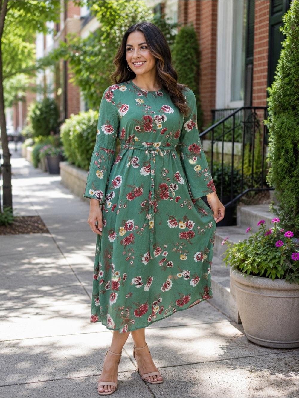 Tavin Floral Tie-Waist Midi Dress in Green